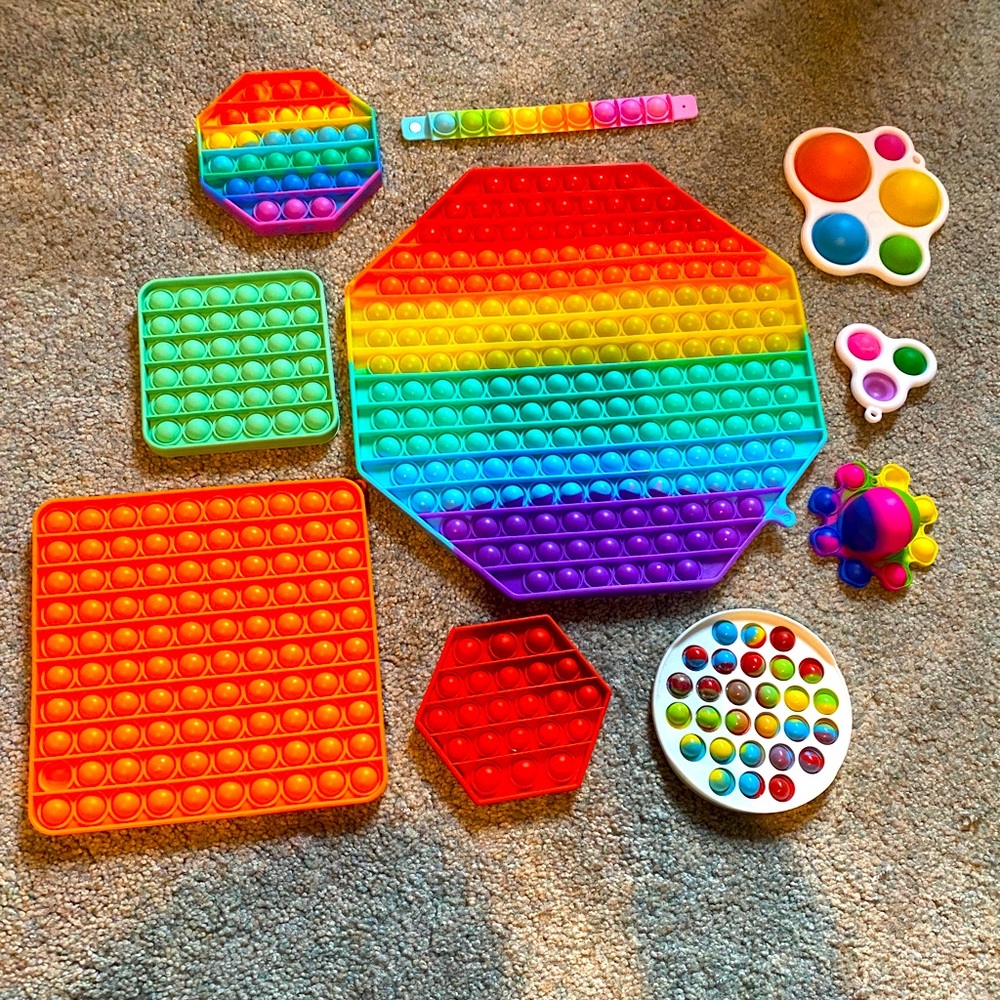Set of 10 pop its